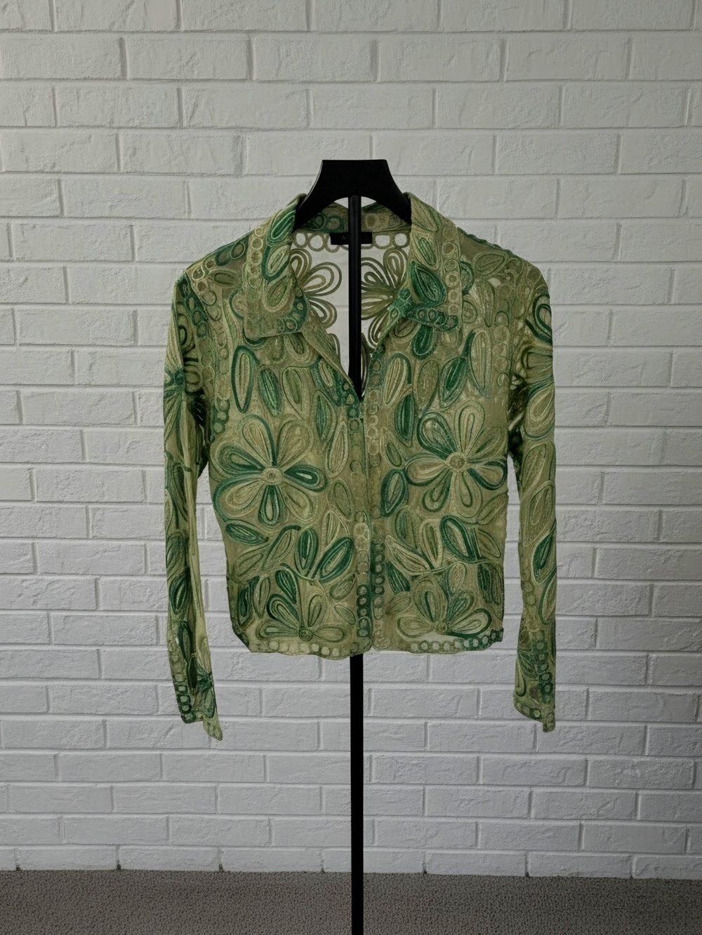 P's & Q's Green Floral Embroidered Mesh Jacket Size S